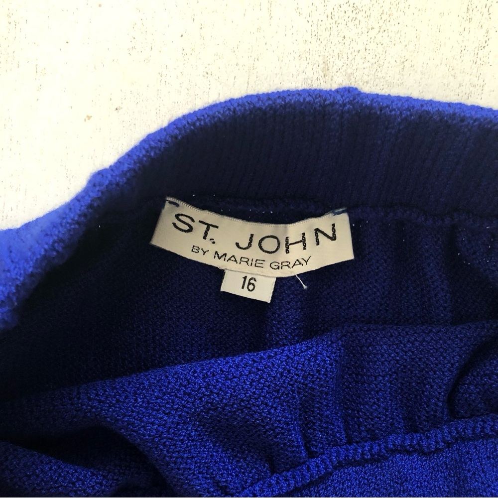 St. John Cobalt Blue V-Neck Cardigan pencil skirt two piece suit size medium - Picture 7 of 14